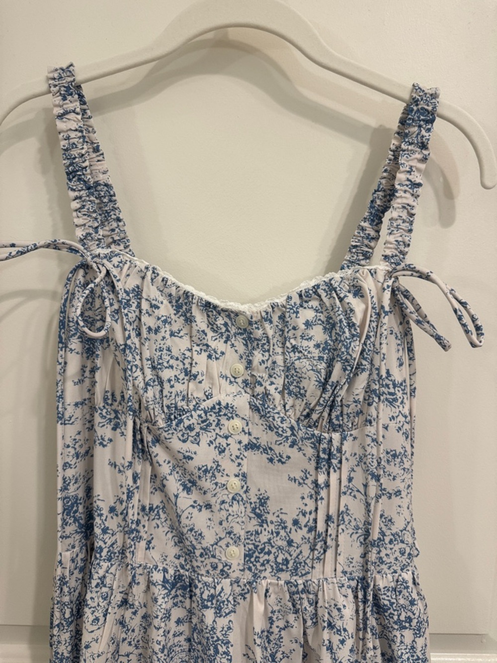Commense Sapphire Garden Floral Cami Midi Dress Blue & White Floral - Picture 8 of 16